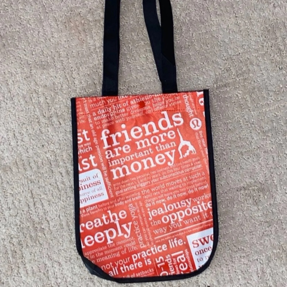 Lululemon reusable tote bag